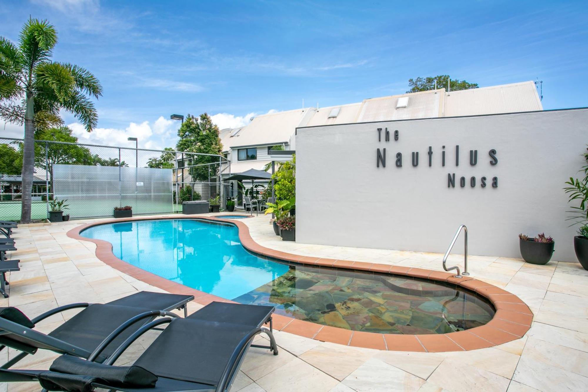Nautilus Noosa Resort Нусавил Екстериор снимка